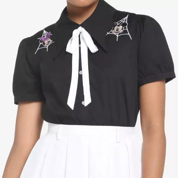 Her Universe Disney Halloween Bat Wing Collar Girls Woven Button-Up Size Large - Picture 2 of 6
